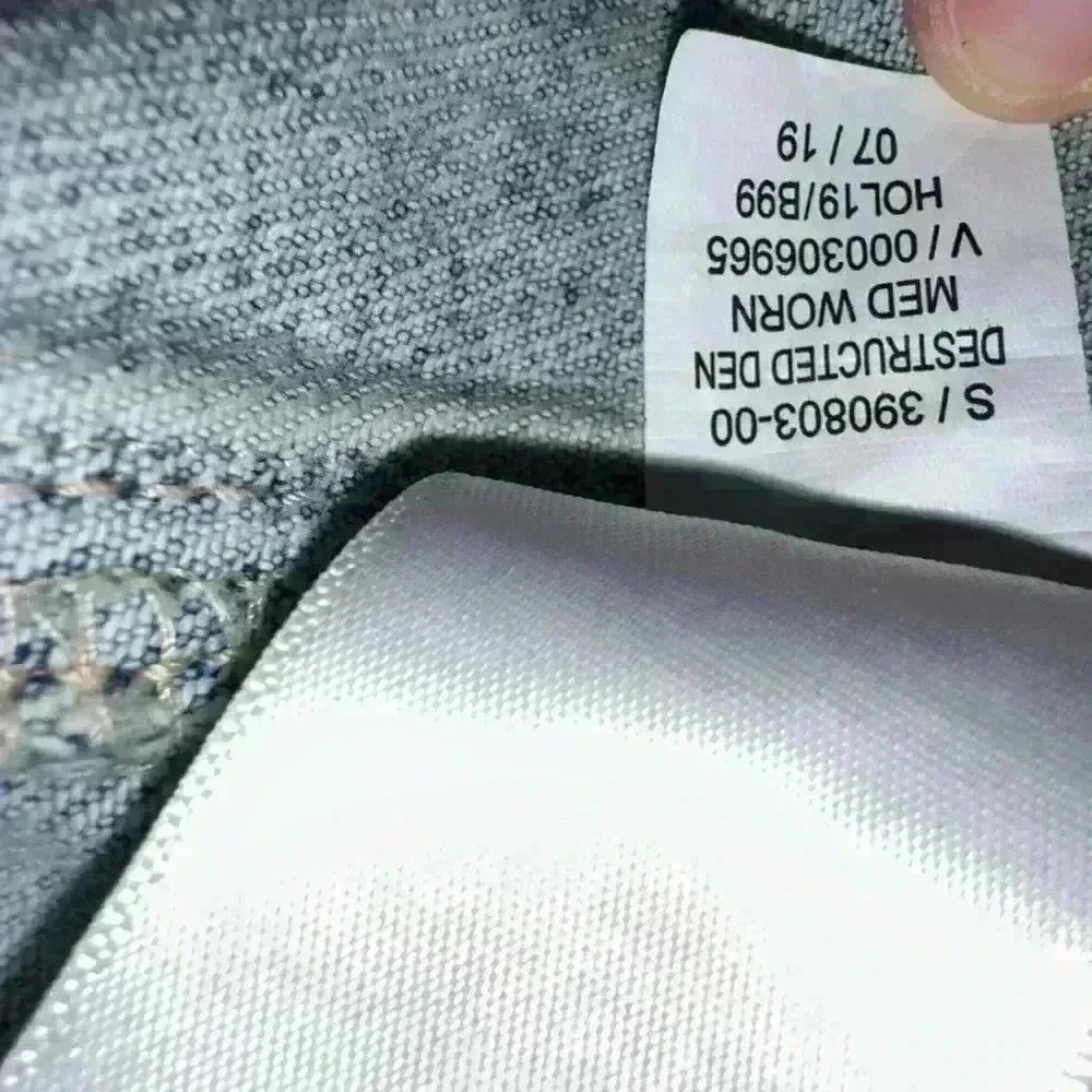 Old Navy Distressed Blue Jean Denim Jacket Size M for Women - Picture 10 of 12